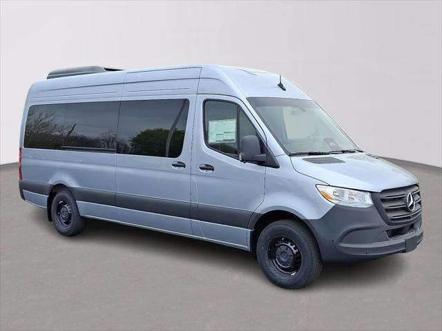 new 2025 Mercedes-Benz Sprinter 2500 car