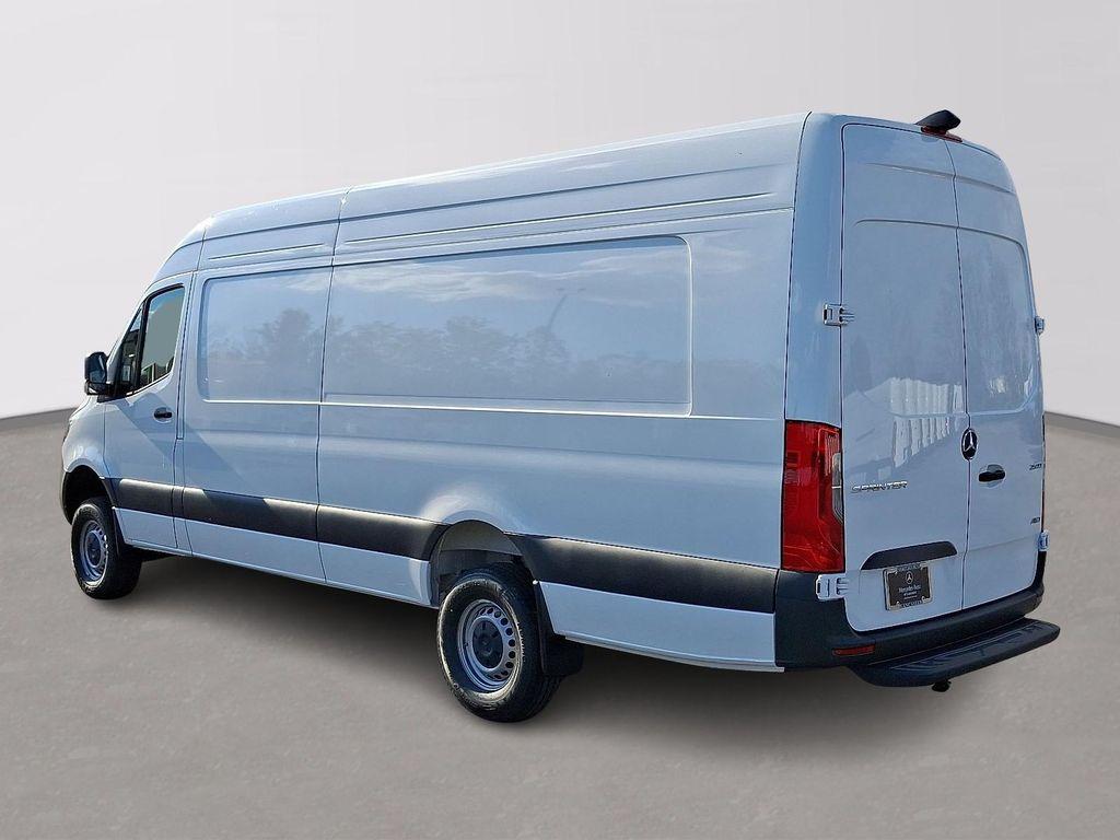 new 2026 Mercedes-Benz Sprinter 2500 car, priced at $77,136
