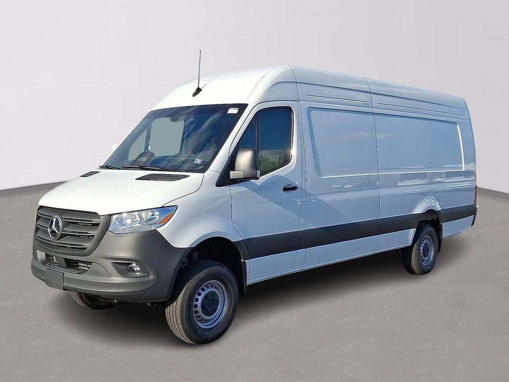 new 2026 Mercedes-Benz Sprinter 2500 car, priced at $77,136