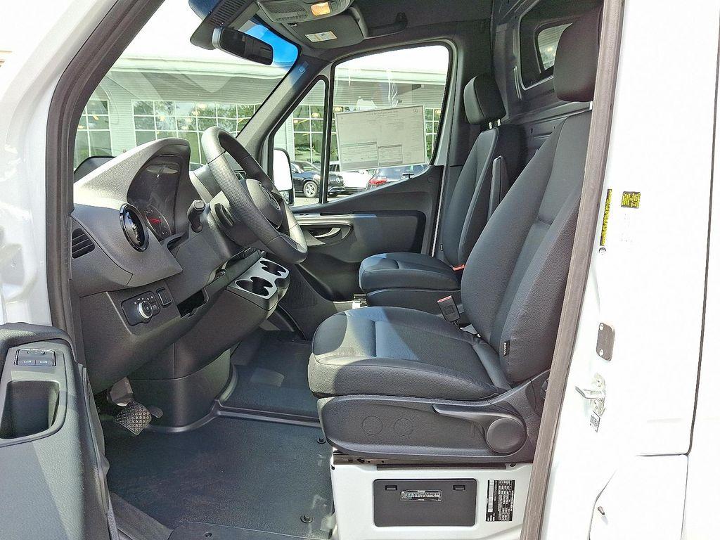 new 2025 Mercedes-Benz Sprinter 2500 car, priced at $59,131