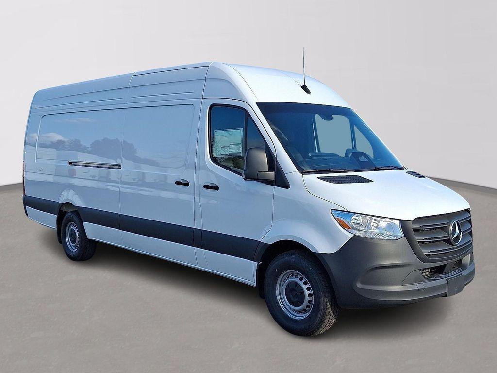 new 2025 Mercedes-Benz Sprinter 2500 car, priced at $68,659