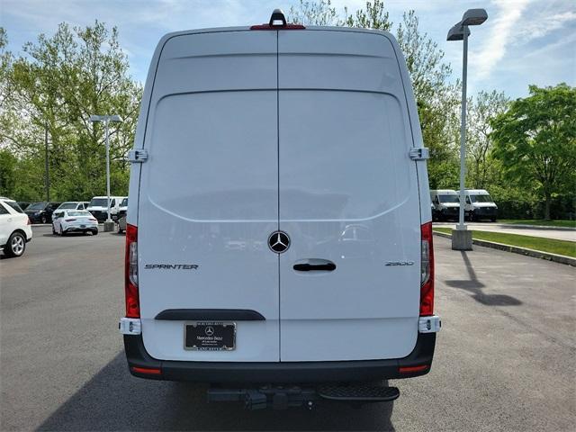 new 2024 Mercedes-Benz Sprinter 2500 car, priced at $62,154