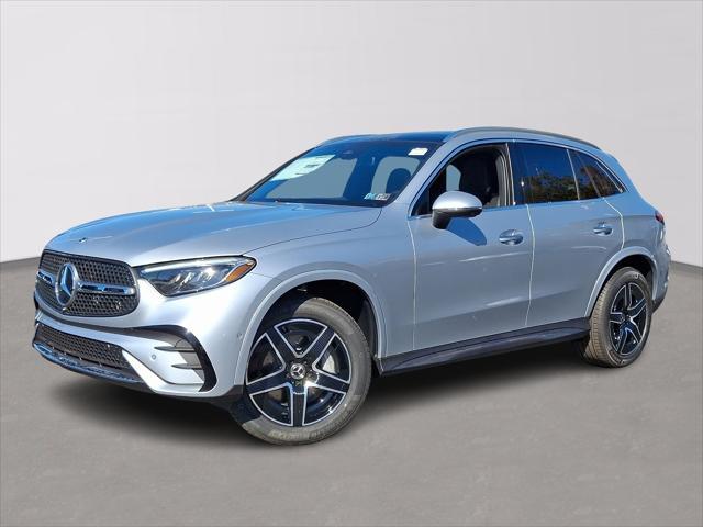 new 2025 Mercedes-Benz GLC 300 car, priced at $62,105