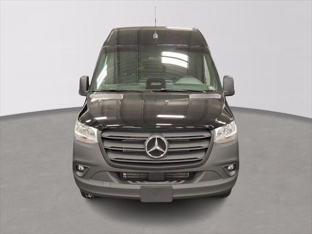 new 2025 Mercedes-Benz Sprinter 2500 car