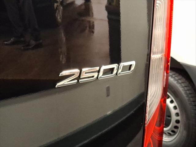 new 2025 Mercedes-Benz Sprinter 2500 car