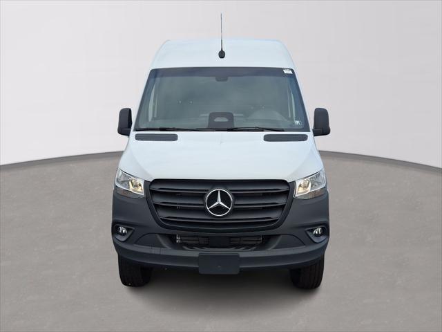 new 2025 Mercedes-Benz Sprinter 2500 car, priced at $72,601