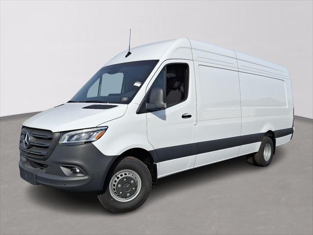 new 2024 Mercedes-Benz Sprinter 3500 car, priced at $74,710