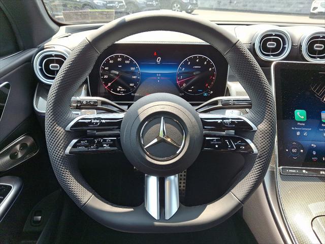new 2025 Mercedes-Benz GLC 300 car