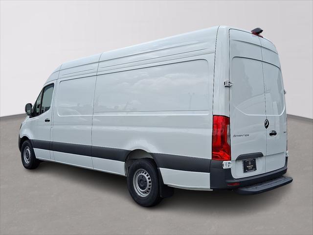 used 2024 Mercedes-Benz Sprinter 2500 car, priced at $55,042