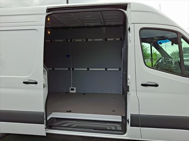used 2024 Mercedes-Benz Sprinter 2500 car, priced at $55,042