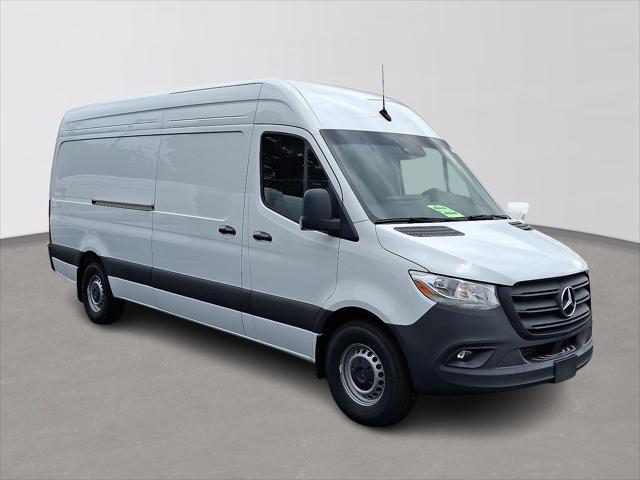 used 2024 Mercedes-Benz Sprinter 2500 car, priced at $55,042