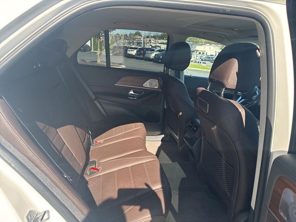 used 2020 Mercedes-Benz GLE 450 car, priced at $33,991