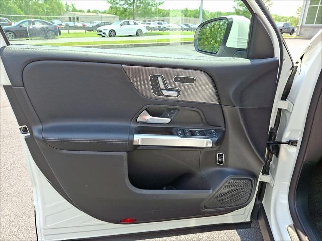 used 2021 Mercedes-Benz GLB 250 car, priced at $27,819