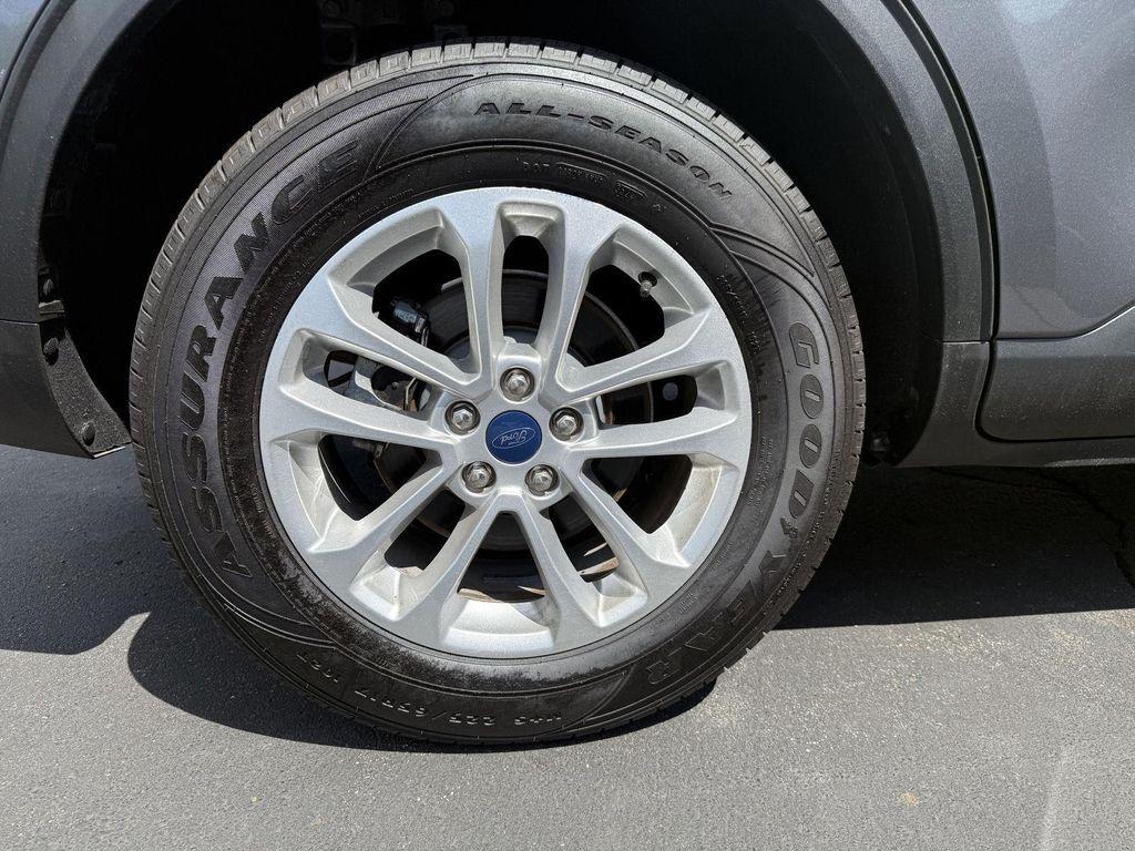 used 2022 Ford Escape car, priced at $22,991