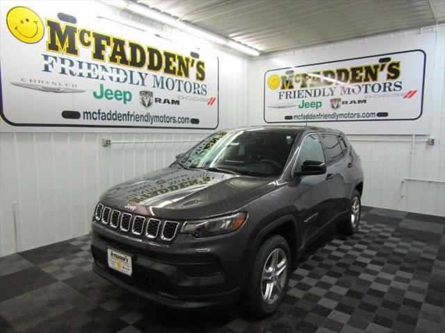 new 2024 Jeep Compass car, priced at $27,500