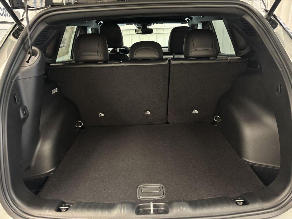 new 2026 Jeep Compass car, priced at $35,865