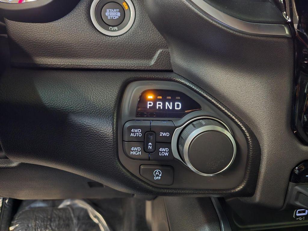 new 2025 Ram 1500 car, priced at $43,998