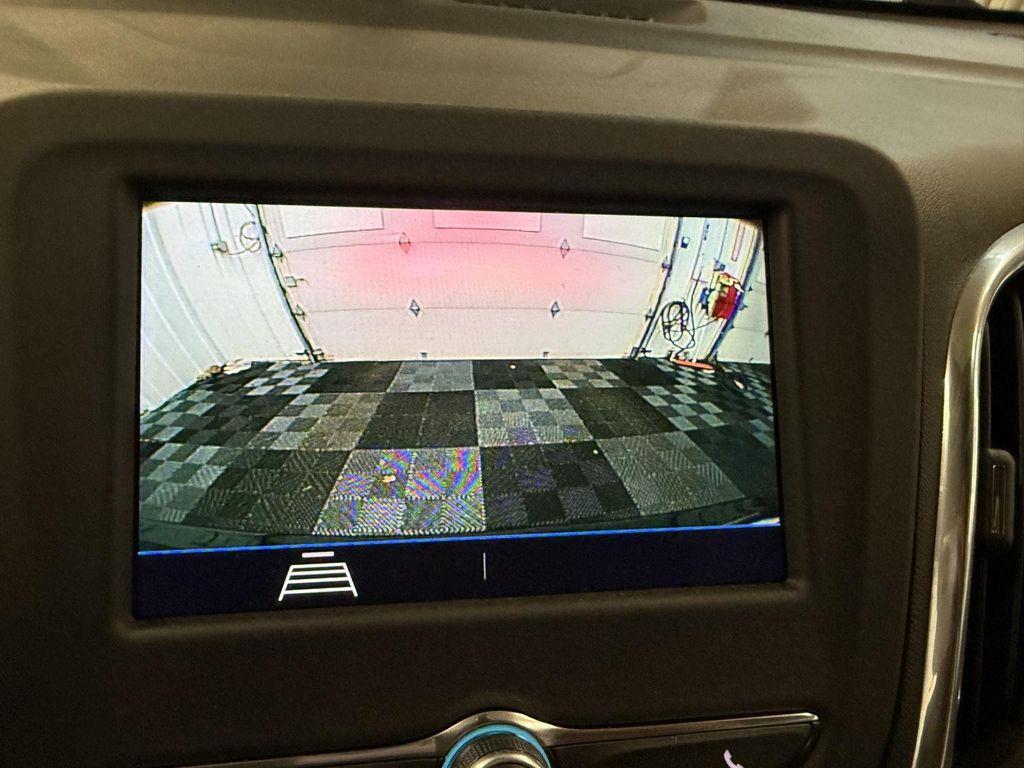 used 2020 Chevrolet Equinox car, priced at $14,491