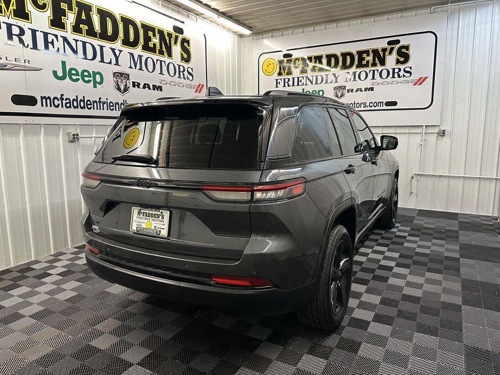 used 2023 Jeep Grand Cherokee car, priced at $26,491