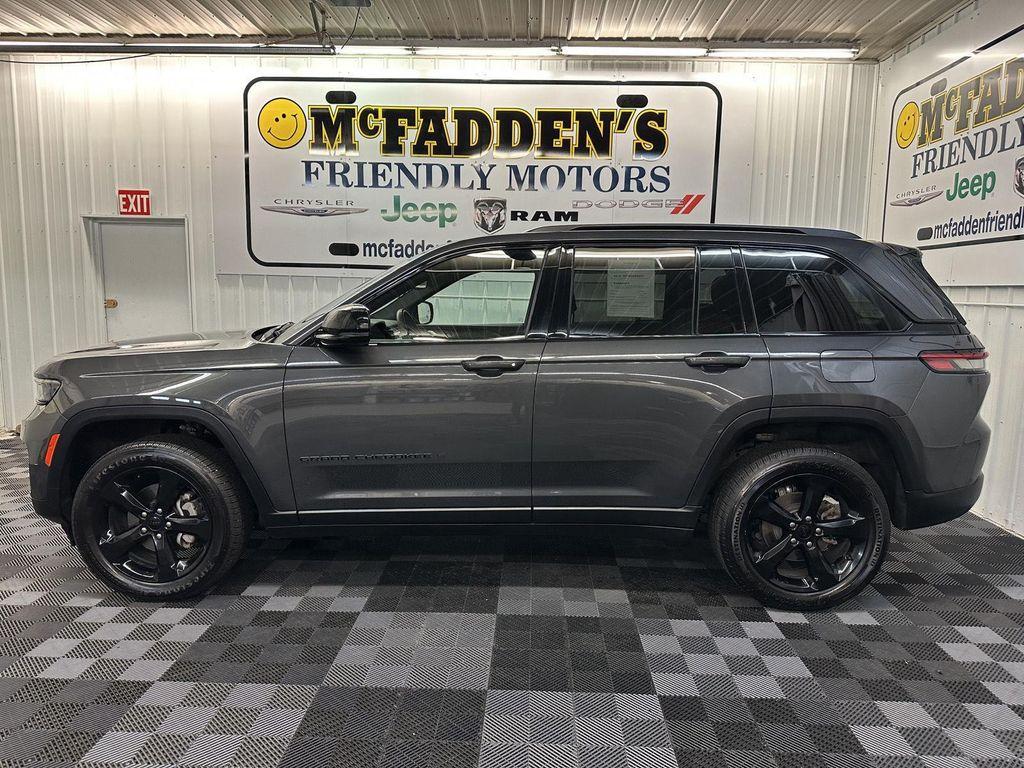 used 2023 Jeep Grand Cherokee car, priced at $26,491