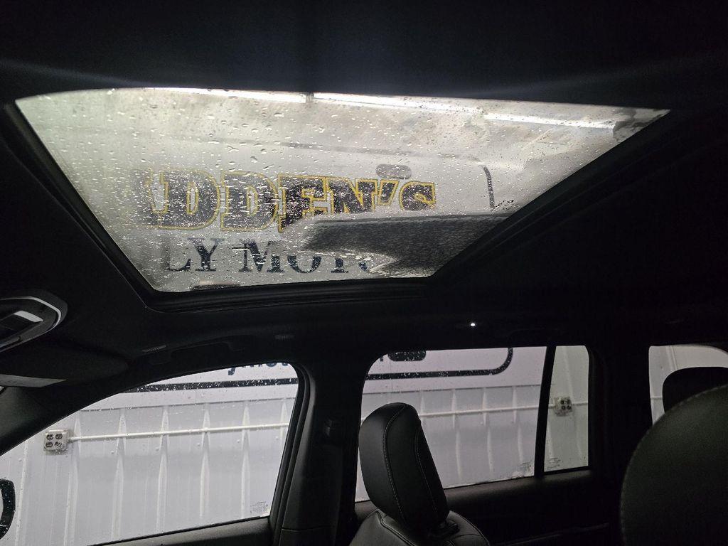 new 2025 Jeep Grand Cherokee car, priced at $49,643