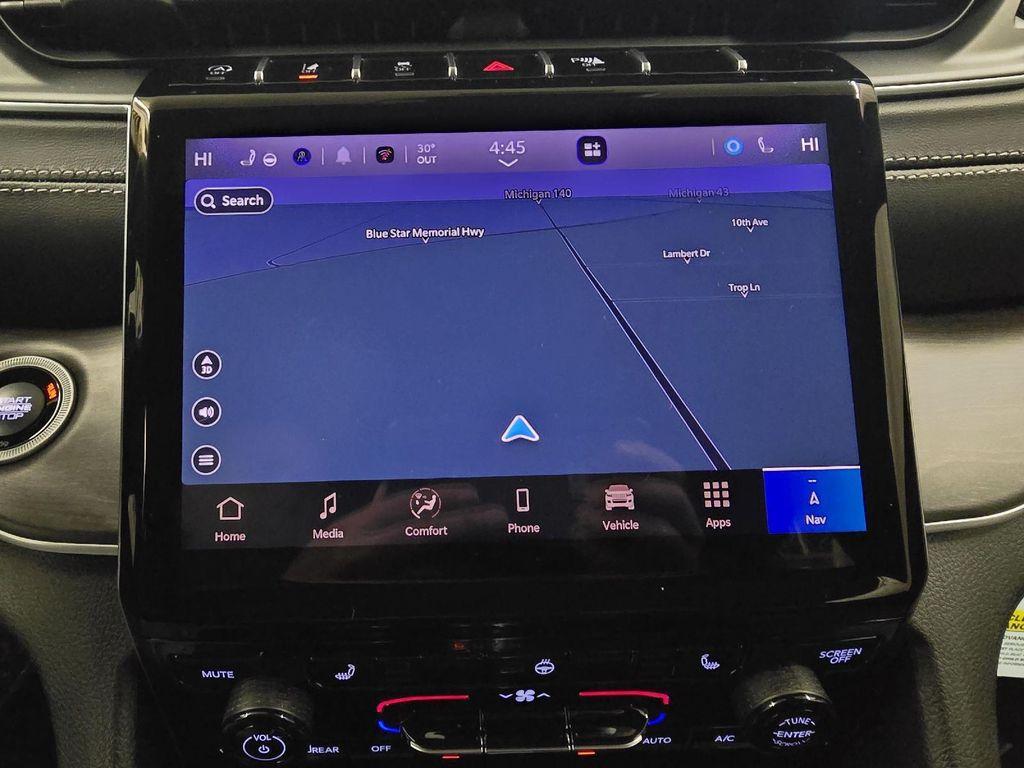 new 2025 Jeep Grand Cherokee car, priced at $49,643