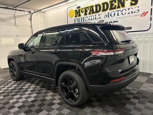 new 2025 Jeep Grand Cherokee car, priced at $53,530