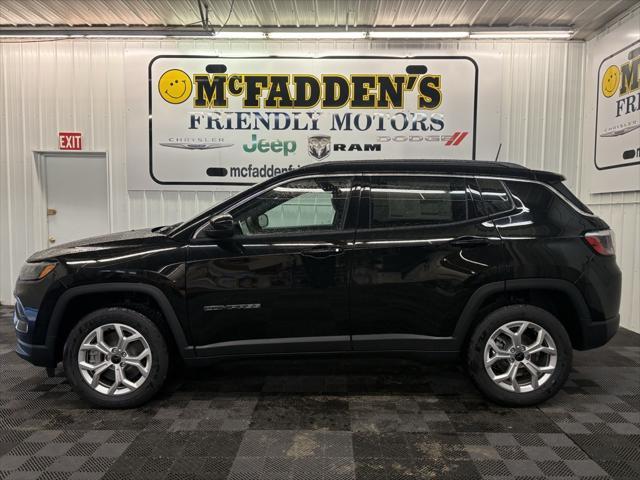 new 2025 Jeep Compass car, priced at $30,150