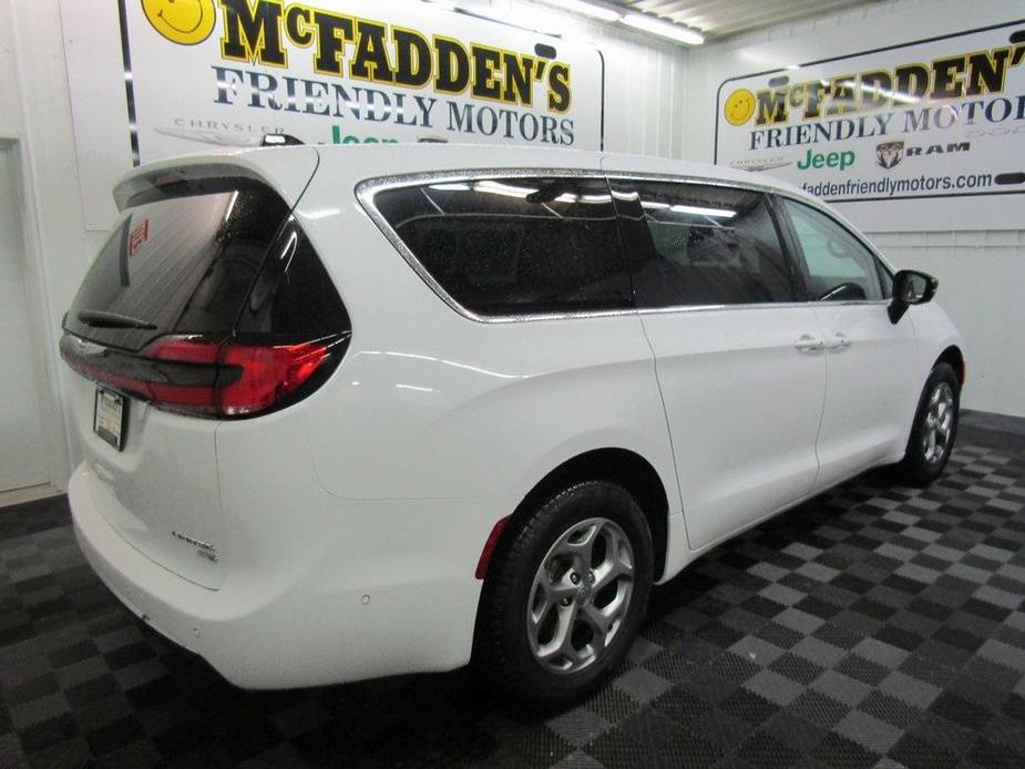 new 2024 Chrysler Pacifica car, priced at $55,250
