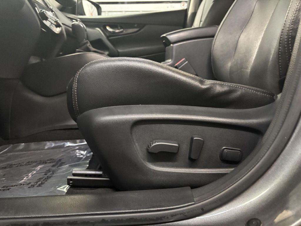 used 2020 Nissan Rogue car, priced at $19,991