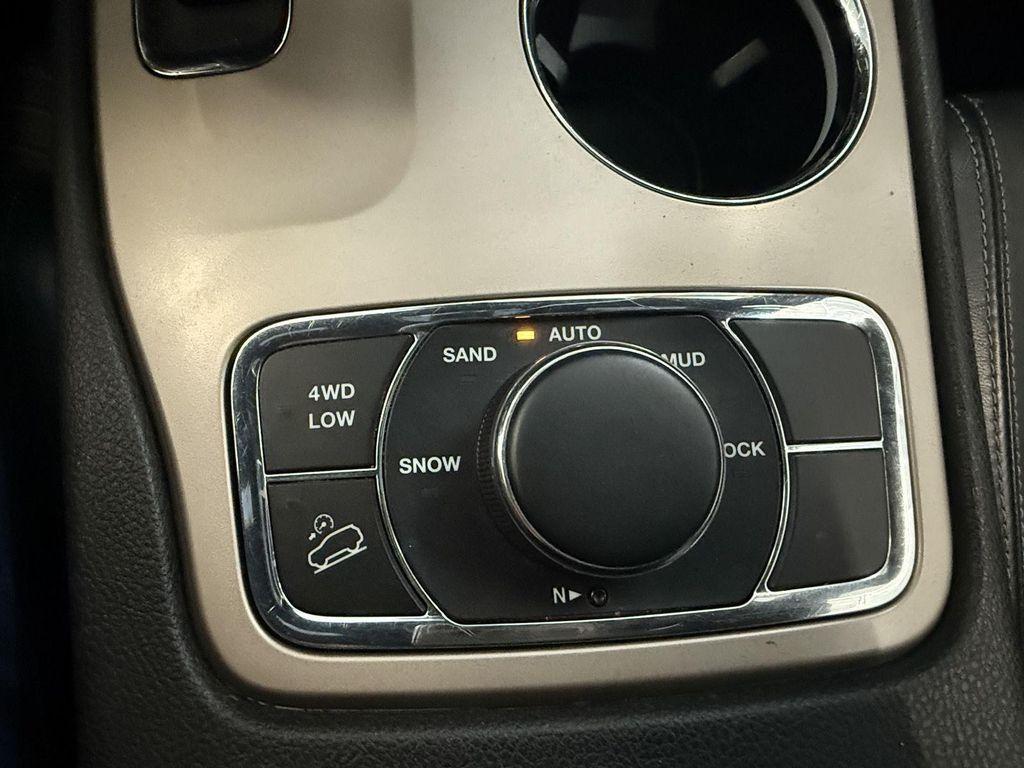 used 2014 Jeep Grand Cherokee car, priced at $12,991