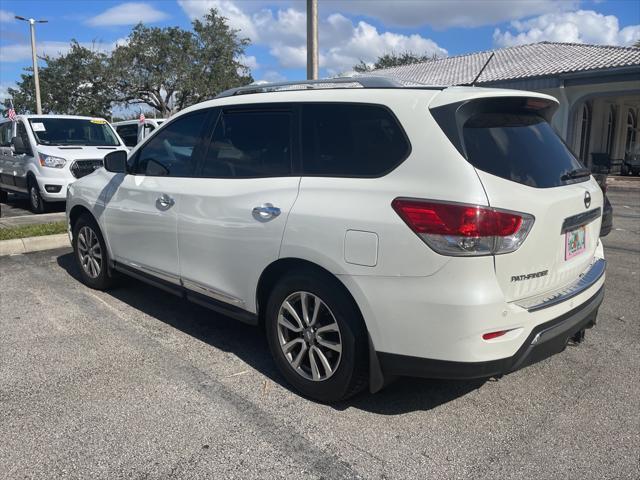 used 2016 Nissan Pathfinder car, priced at $15,722