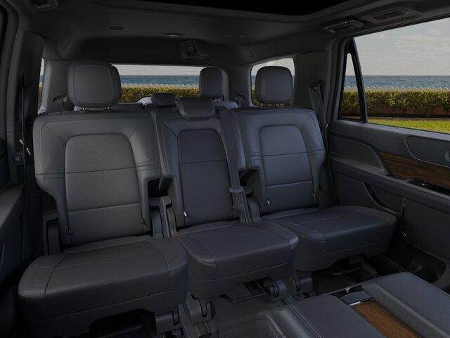 new 2024 Lincoln Navigator car, priced at $87,405