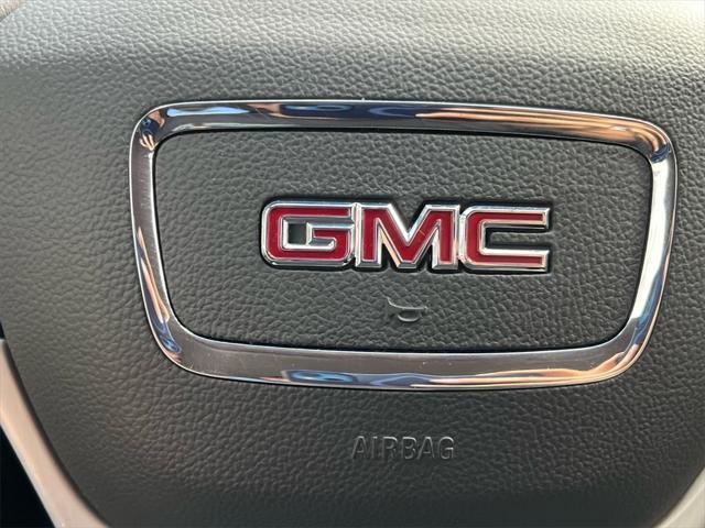 used 2020 GMC Canyon car, priced at $23,129