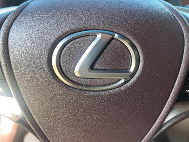 used 2019 Lexus ES 350 car, priced at $25,461