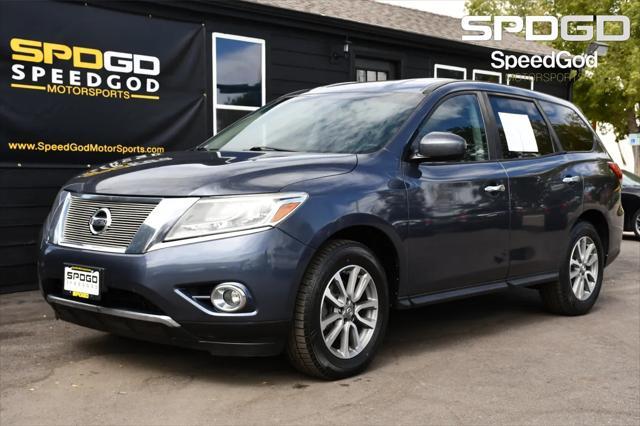 used 2014 Nissan Pathfinder car, priced at $9,725