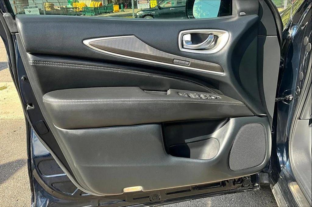 used 2019 INFINITI QX60 car, priced at $15,998