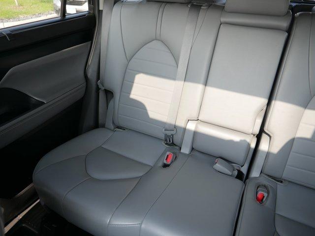 used 2022 Toyota Highlander car, priced at $42,988