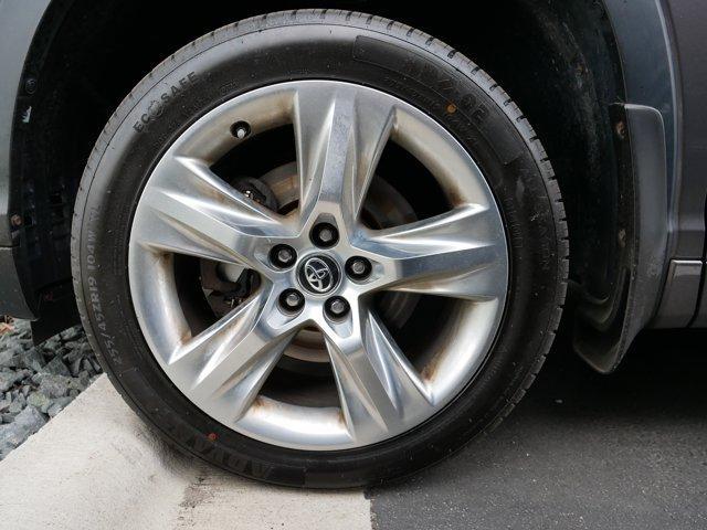 used 2016 Toyota Highlander car, priced at $24,988