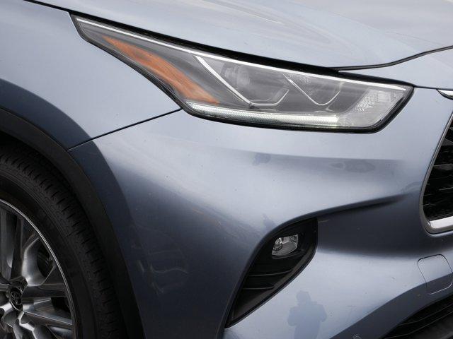 used 2021 Toyota Highlander Hybrid car, priced at $41,488