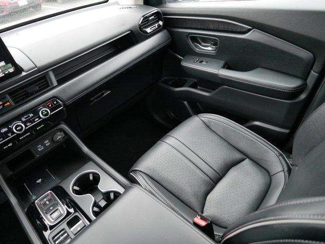 used 2023 Honda Pilot car, priced at $40,988