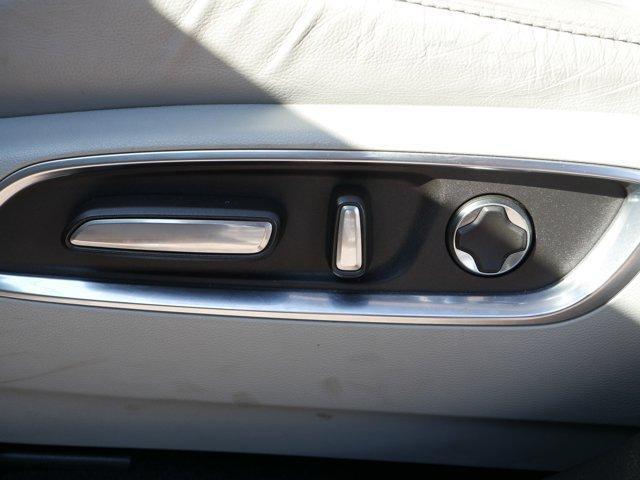 used 2020 Acura MDX car, priced at $30,988