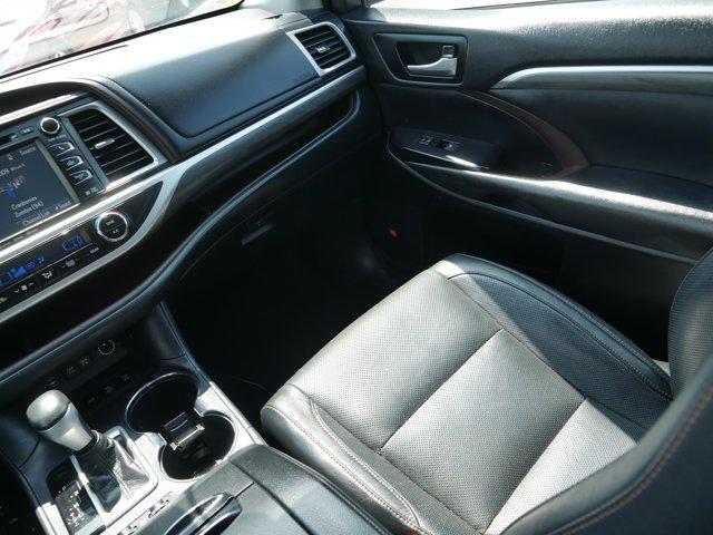 used 2019 Toyota Highlander car, priced at $23,997