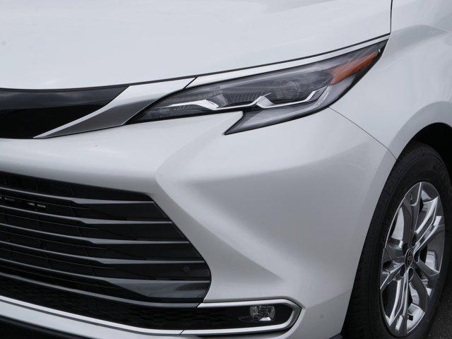 used 2022 Toyota Sienna car, priced at $53,988