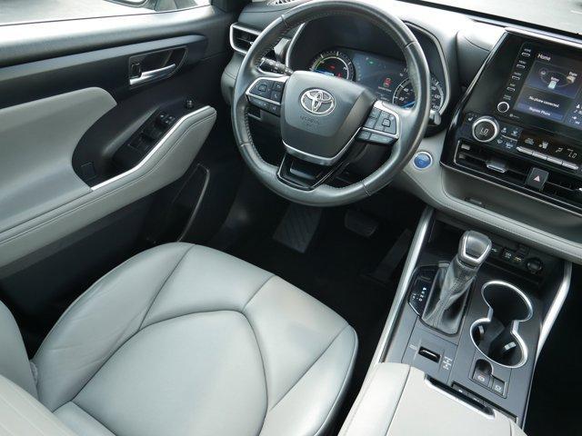 used 2021 Toyota Highlander Hybrid car, priced at $35,488