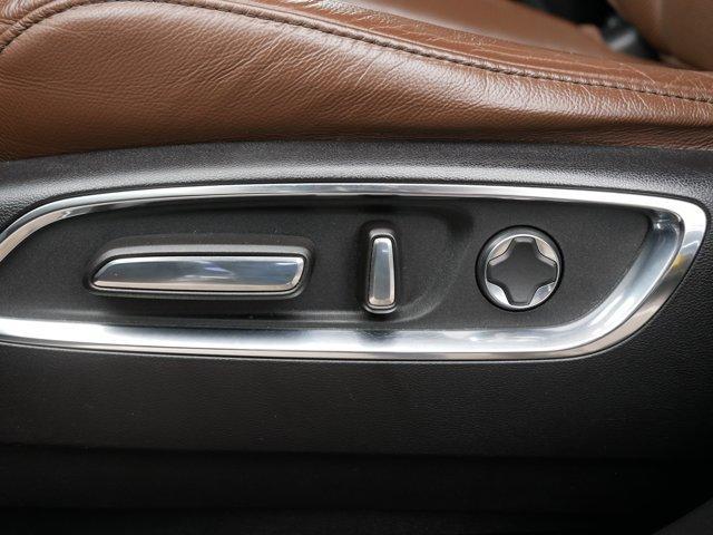 used 2020 Acura MDX car, priced at $27,988