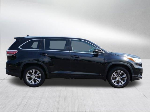 used 2015 Toyota Highlander car, priced at $21,988