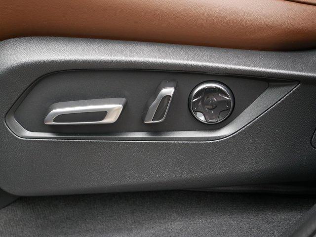 used 2025 Acura MDX car, priced at $53,989