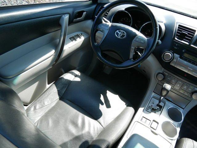 used 2008 Toyota Highlander car, priced at $9,497