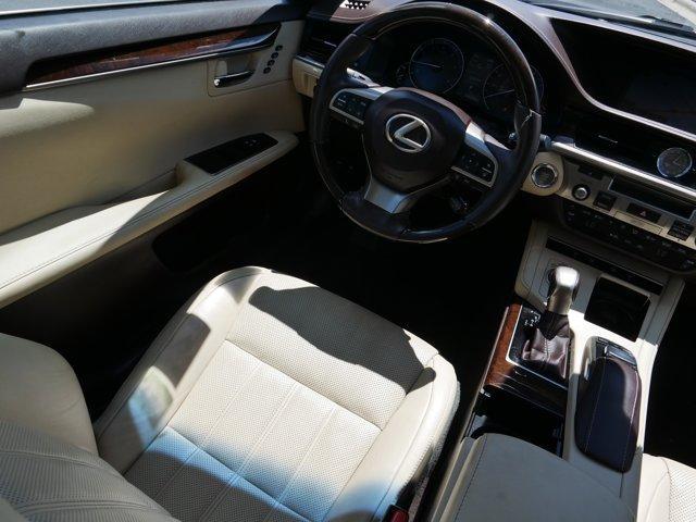 used 2016 Lexus ES 350 car, priced at $22,988